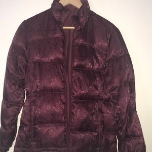 Woman's reversible puffer coat